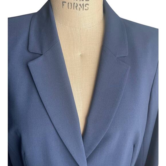 Lafayette 148 New York Wool Blazer Women’s Size 12 Navy Single Breasted Classic - Picture 2 of 7